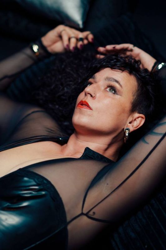 Mistress Stella